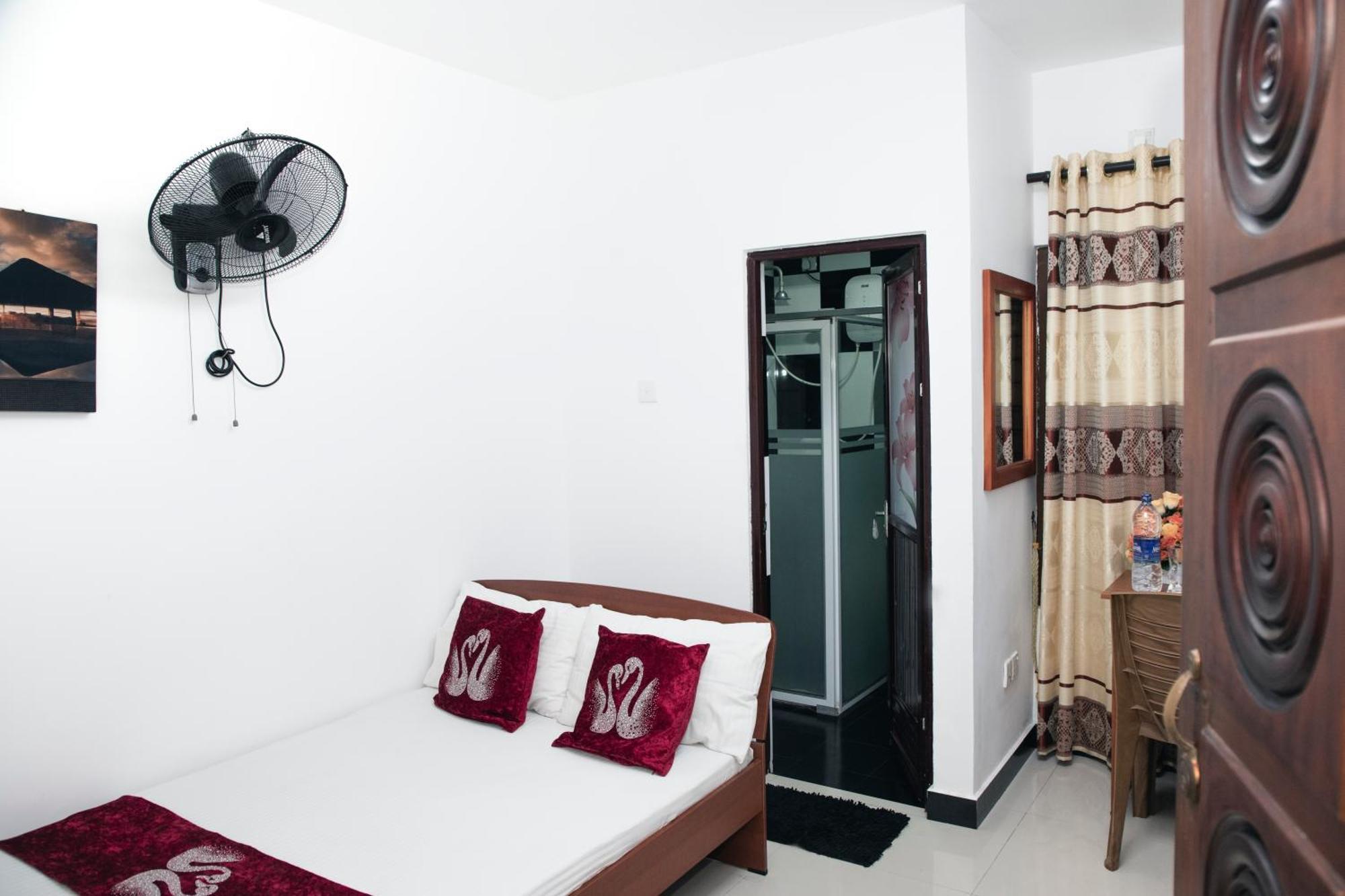 Golden Star Guest House Jaffna Exterior foto